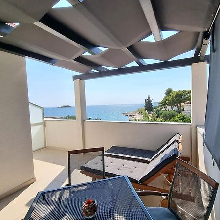 Apartmani Mistral ロゴズニッツァ エクステリア 写真